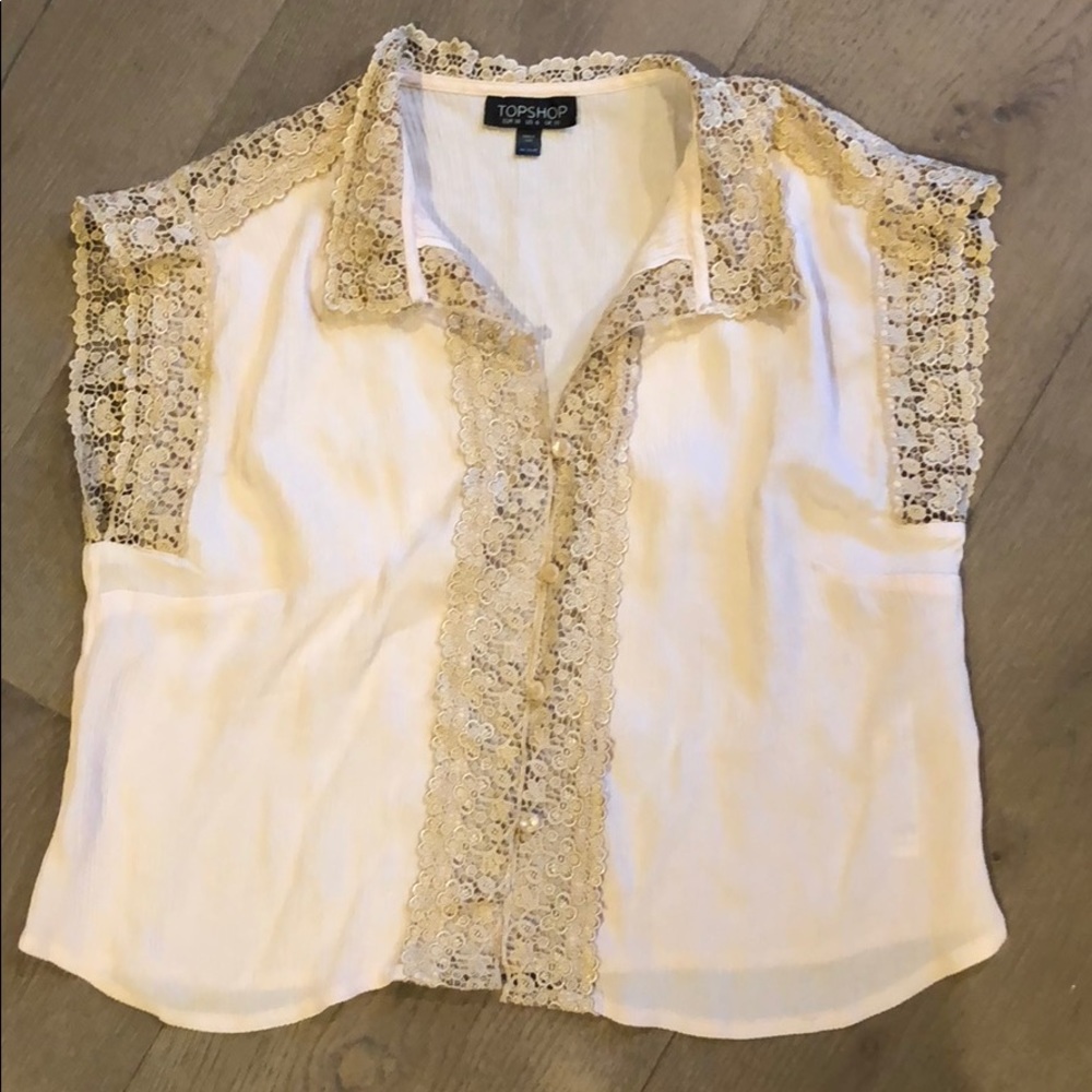 beautiful topshop shirt!